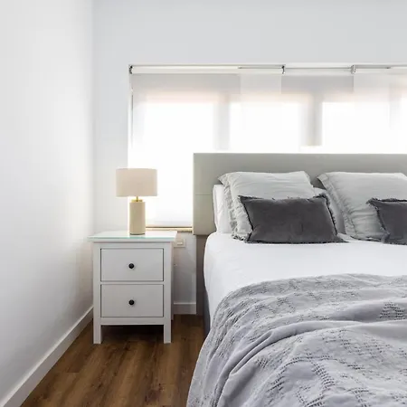 Florit Flats - The Apolo * Βαλένθια